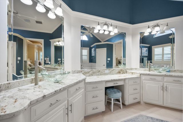 7000 Shalimar Court, Colleyville, TX 76034