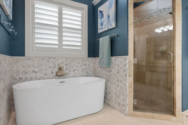 7000 Shalimar Court, Colleyville, TX 76034