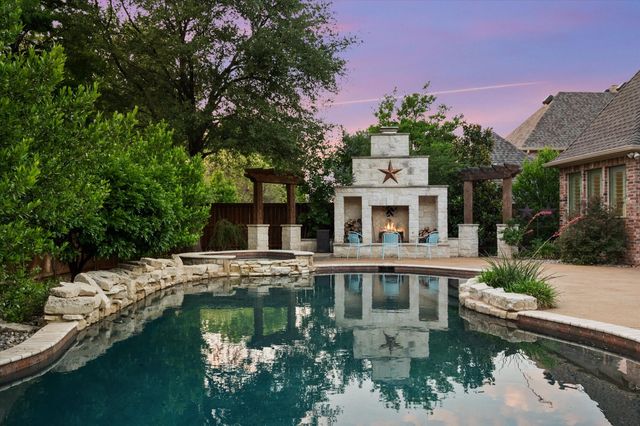 7000 Shalimar Court, Colleyville, TX 76034