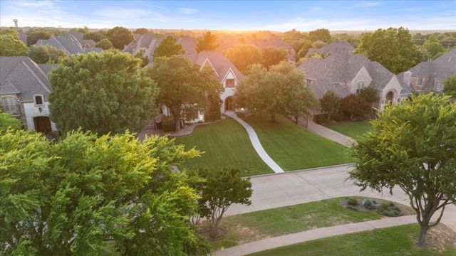 7000 Shalimar Court, Colleyville, TX 76034