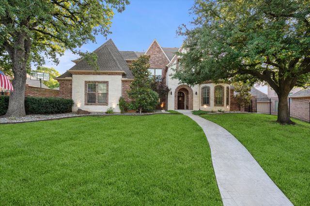 7000 Shalimar Court, Colleyville, TX 76034