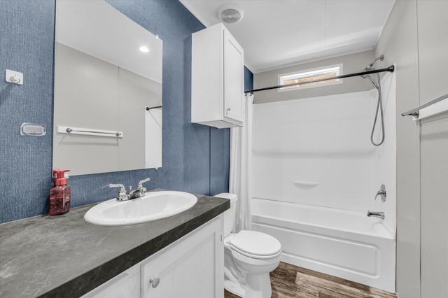 222 Kennedy Lane, Eddy, TX 76524