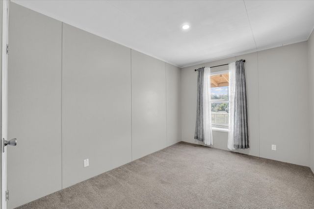 222 Kennedy Lane, Eddy, TX 76524