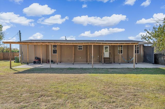 222 Kennedy Lane, Eddy, TX 76524