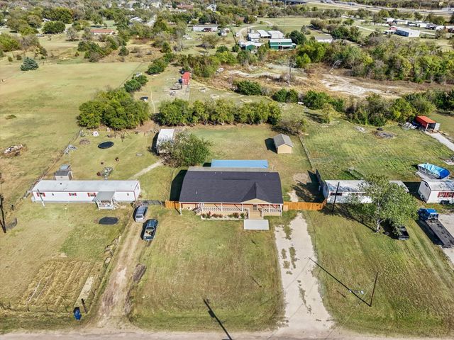 222 Kennedy Lane, Eddy, TX 76524