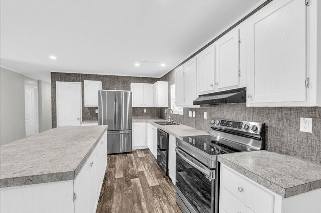 222 Kennedy Lane, Eddy, TX 76524