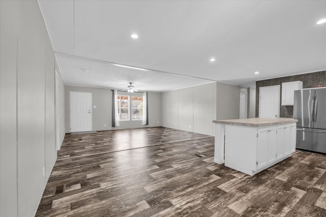 222 Kennedy Lane, Eddy, TX 76524