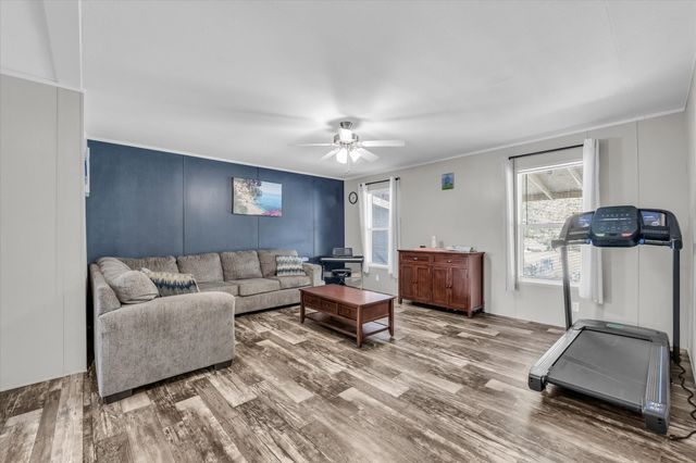 222 Kennedy Lane, Eddy, TX 76524