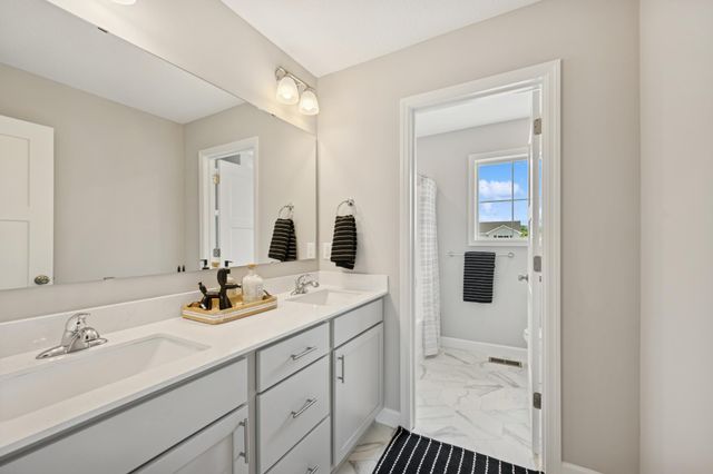 3692 237th Avenue NW, Saint Francis, MN 55070