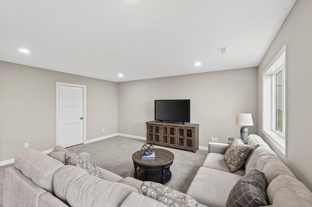 3692 237th Avenue NW, Saint Francis, MN 55070