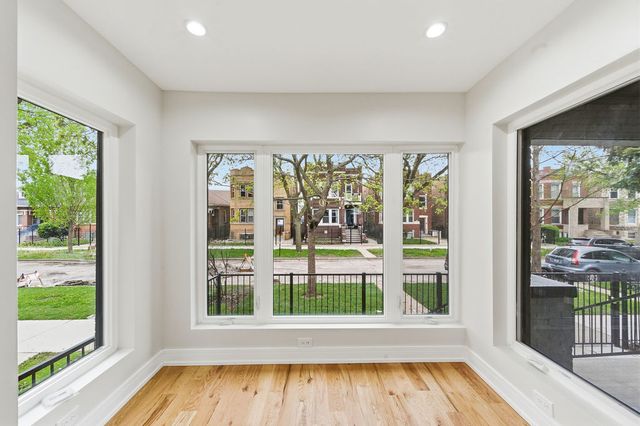6333 S Maplewood Avenue, Chicago, IL 60629