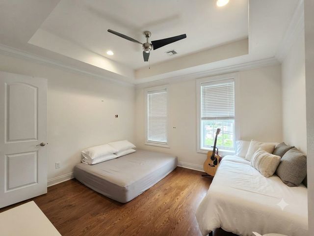 105 W 8TH ST, Bayonne, NJ 07002