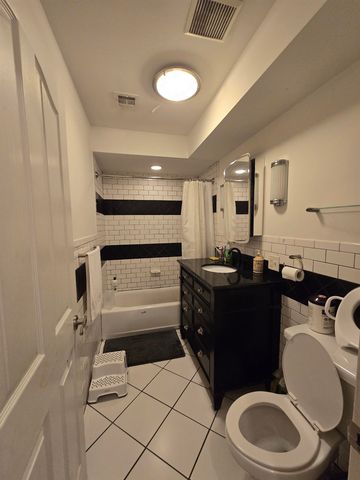 105 W 8TH ST, Bayonne, NJ 07002