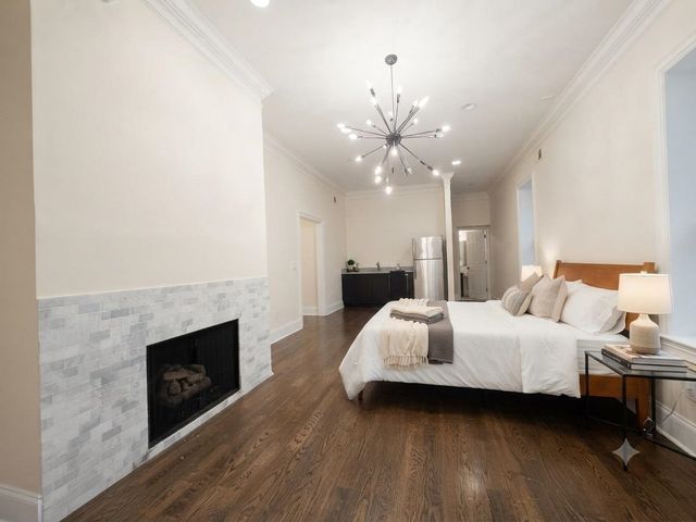 105 W 8TH ST, Bayonne, NJ 07002