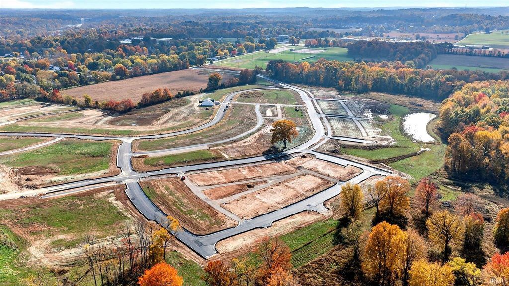 7671 W Julia Drive, Ellettsville, IN 47429