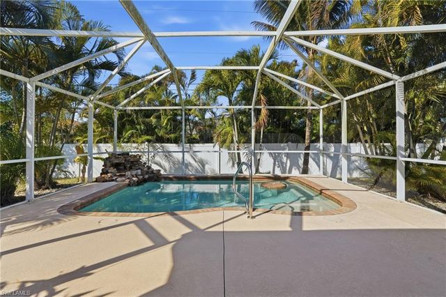 3020 SW 5th AVE, Cape Coral, FL 33914