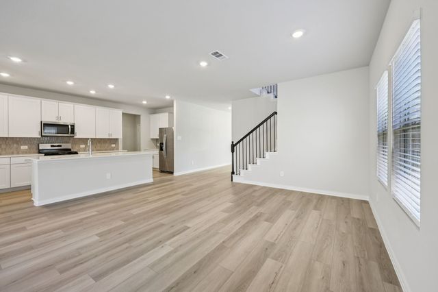 2228 Mustang Way, Seagoville, TX 75159