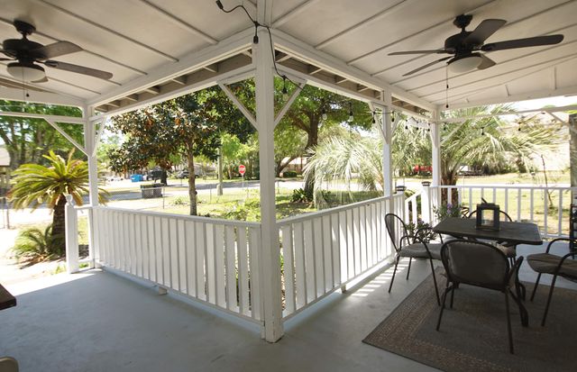 37 SE Magnolia Avenue, Fort Walton Beach, FL 32548