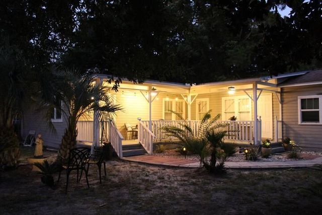 37 SE Magnolia Avenue, Fort Walton Beach, FL 32548