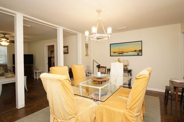 37 SE Magnolia Avenue, Fort Walton Beach, FL 32548