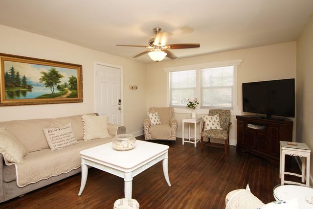 37 SE Magnolia Avenue, Fort Walton Beach, FL 32548