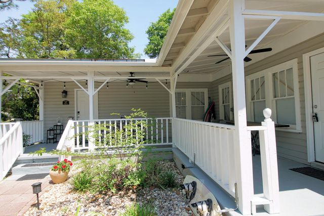 37 SE Magnolia Avenue, Fort Walton Beach, FL 32548