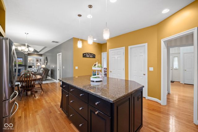 5787 Coopers Hawk Drive, Carmel, IN 46033