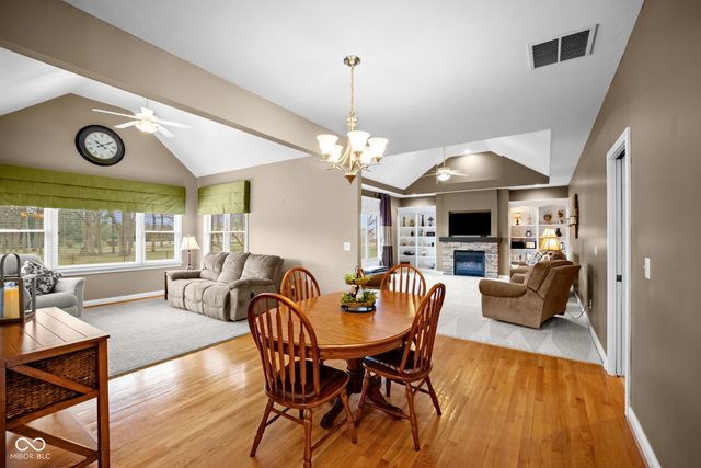 5787 Coopers Hawk Drive, Carmel, IN 46033