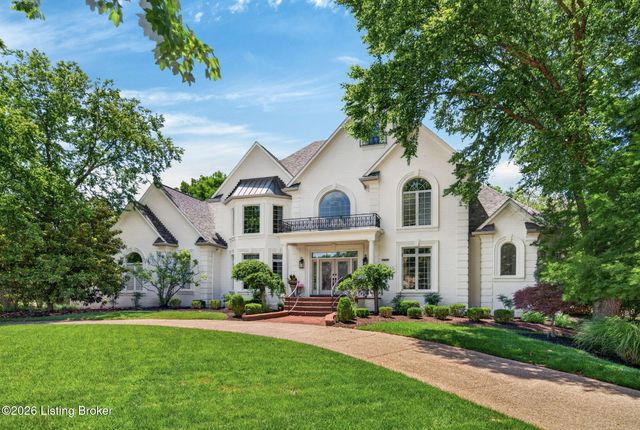 7422 Wycliffe Dr, Prospect, KY 40059
