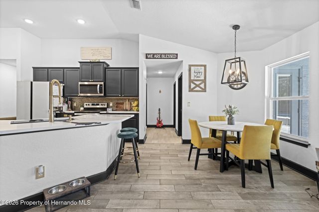 12034 Mandlin Road, Weeki Wachee, FL 34614