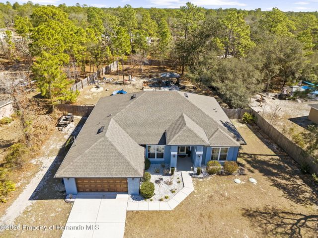 12034 Mandlin Road, Weeki Wachee, FL 34614