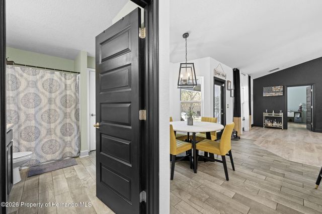 12034 Mandlin Road, Weeki Wachee, FL 34614