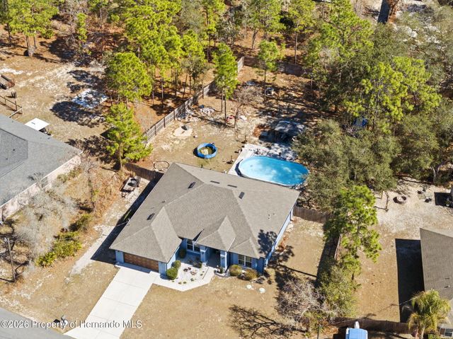 12034 Mandlin Road, Weeki Wachee, FL 34614