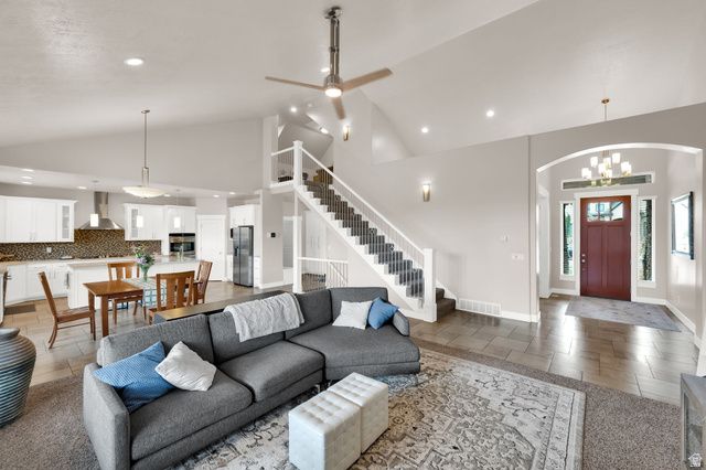 10651 S BISON TRAIL COVE, South Jordan, UT 84095