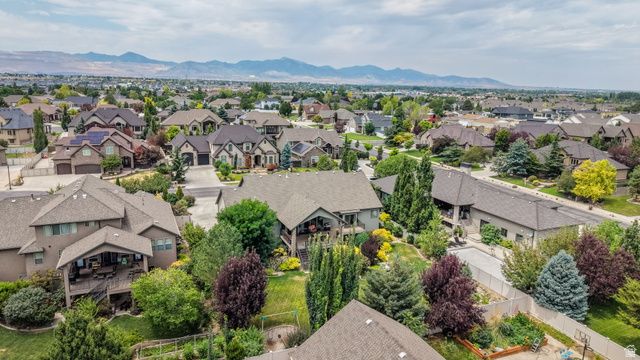 10651 S BISON TRAIL COVE, South Jordan, UT 84095