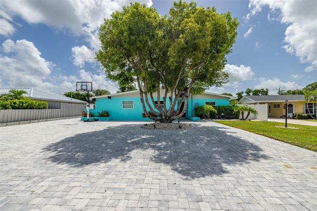 3407 29TH STREET W, Bradenton, FL 34205