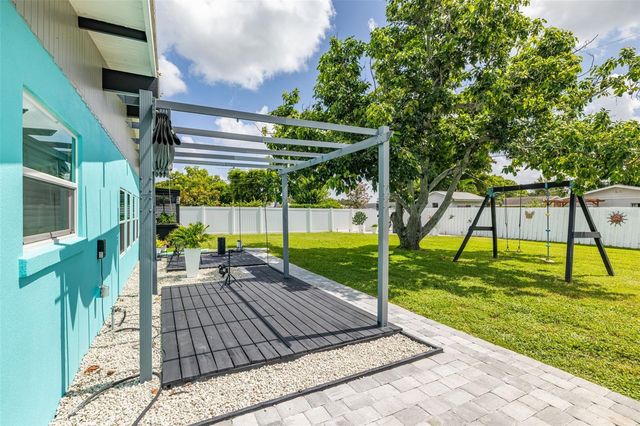 3407 29TH STREET W, Bradenton, FL 34205