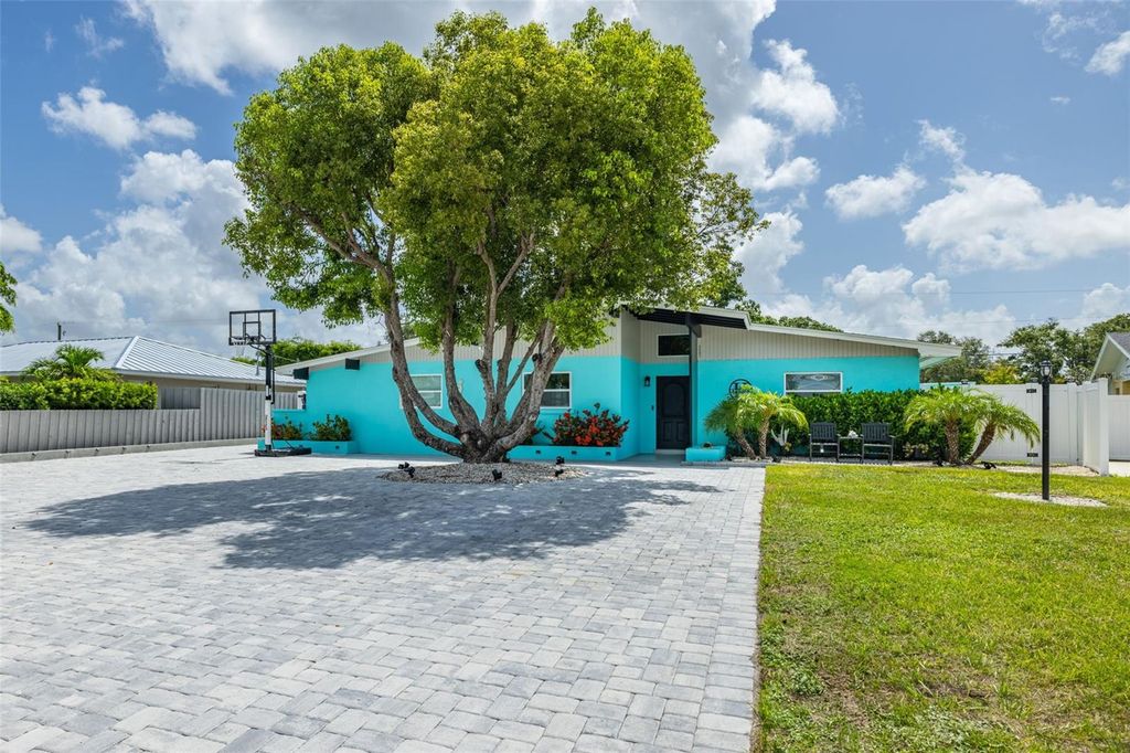 3407 29TH STREET W, Bradenton, FL 34205