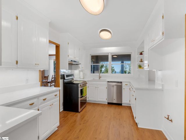 875 Altamont Road, Greenville, SC 29609