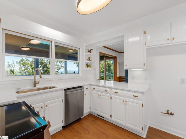 875 Altamont Road, Greenville, SC 29609
