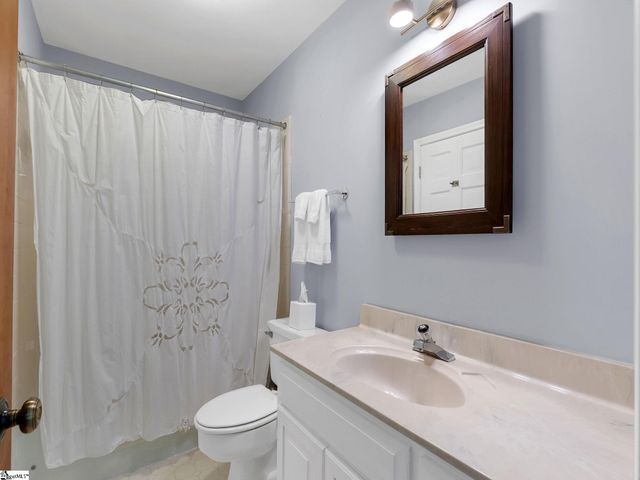 875 Altamont Road, Greenville, SC 29609