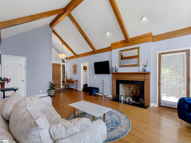 875 Altamont Road, Greenville, SC 29609