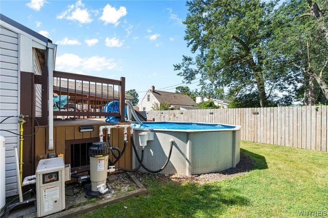 276 Westbrook Drive, Cheektowaga, NY 14225