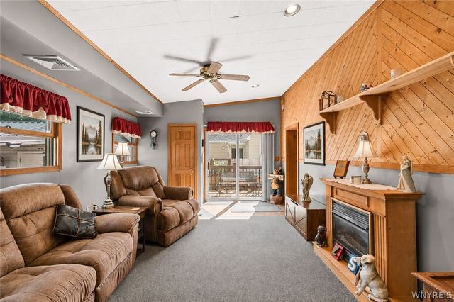 276 Westbrook Drive, Cheektowaga, NY 14225