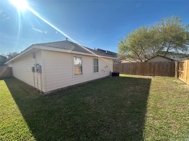 12415 Garden Gale Lane, Houston, TX 77044