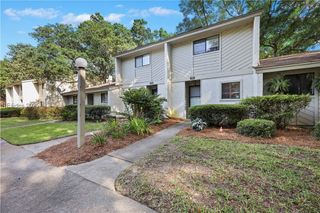 96 Mathews Dr Apt 159, Hilton Head Island, SC 29926