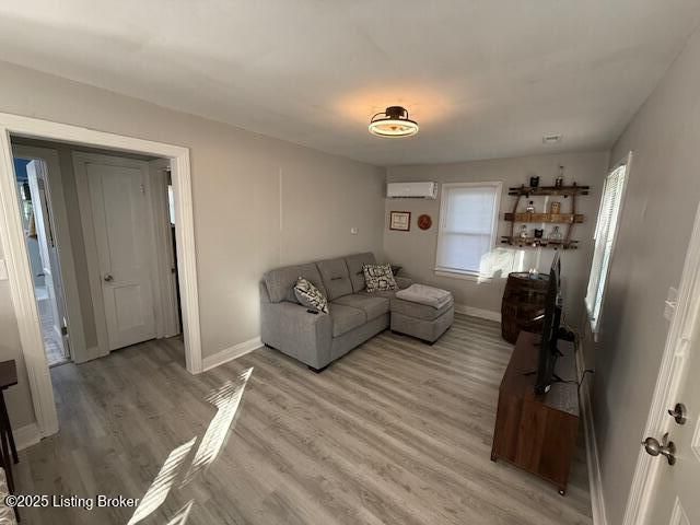 4177 Sherman Ave, Louisville, KY 40213