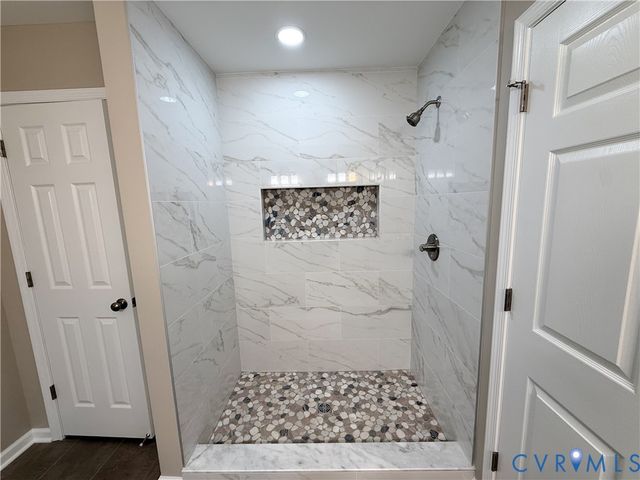 25723 Dinwiddie Ave, North Dinwiddie, VA 23803