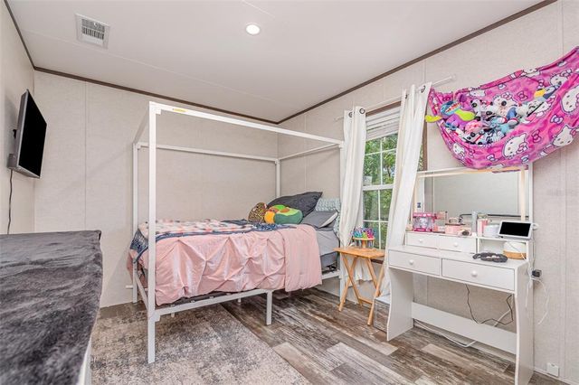 812 SUMMIT STREET, Lady Lake, FL 32159