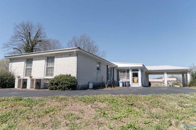 181 Justice Street, Crossville, AL 35962